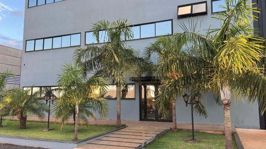 Galp�o - Venda - Distrito Industrial - Cravinhos - SP