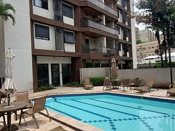 Apartamento Reformado no Centro