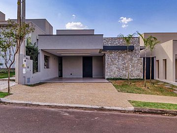 Casa t�rrea no Condom�nio Reserva Imperial