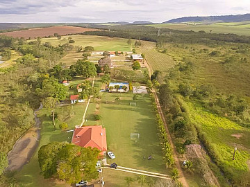 Haras � Venda em S�o Sim�o