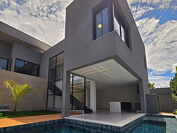 Casa � venda em Condom�nio Alphaville 3