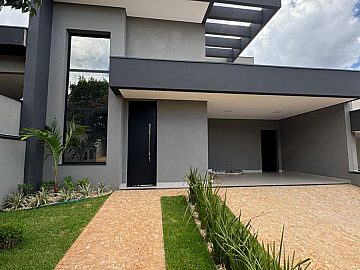 Casa t�rrea � venda no Condom�nio San Marco