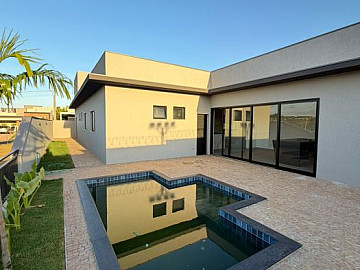 Casa t�rrea � venda no Quintas de S�o Jos� - San Paolo