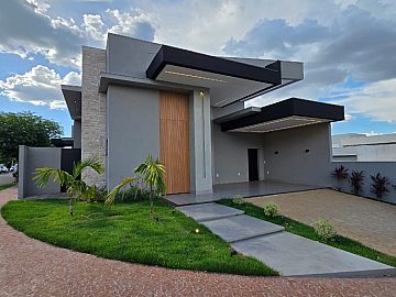 Casa Alto Padr�o � venda em Condom�nio San Marco