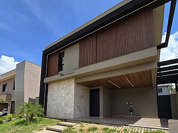 Casa Sobrado no Condom�nio Terras de Floren�a